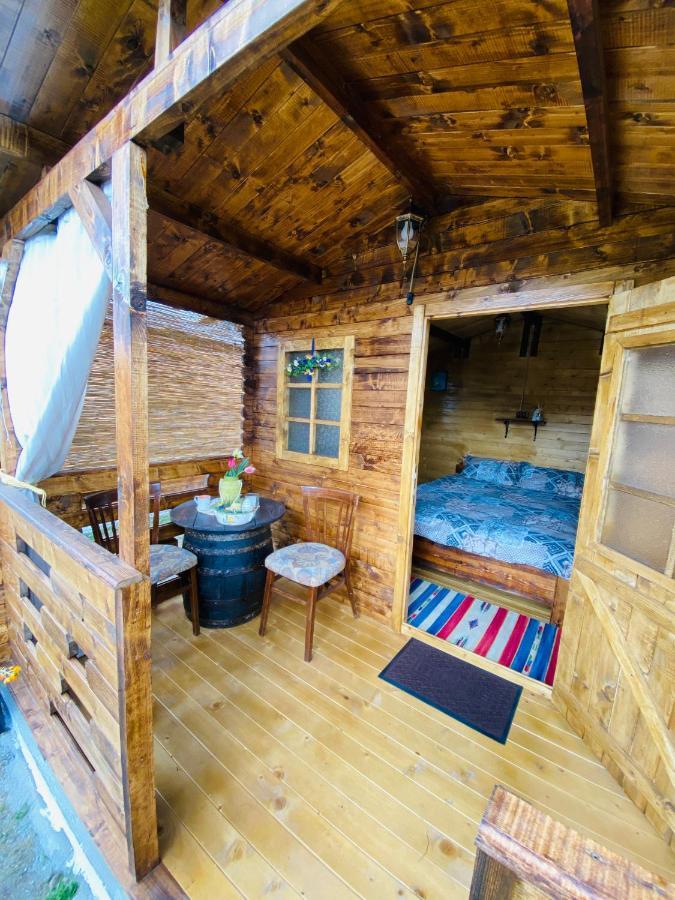 Camping In Clisura Dunarii Eselnita Luaran gambar